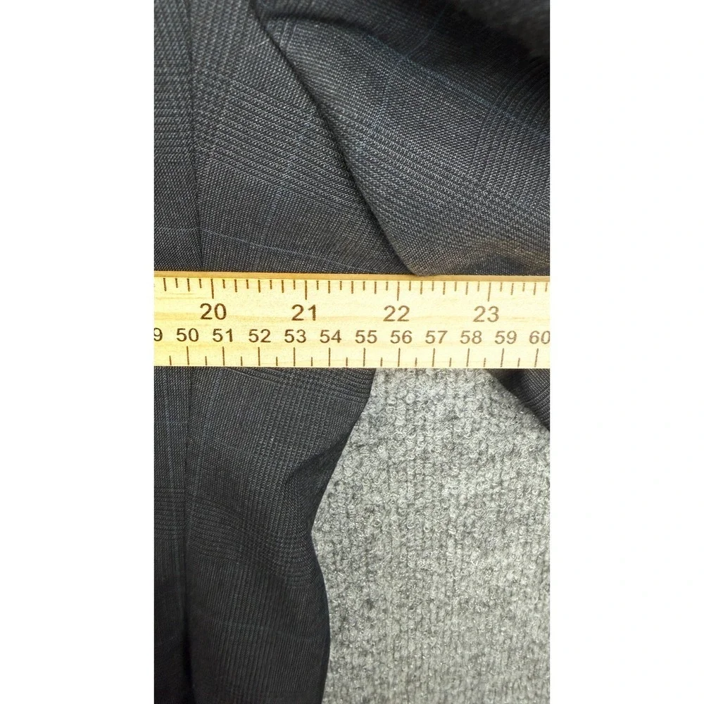Jos. A. Bank Blazer 42R Gray Blue Plaid 100% Wool 2 Button Sport Coat Mens